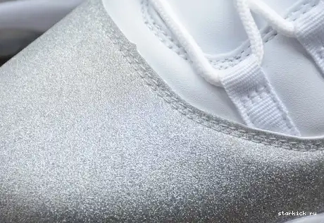 Jordan AR0715-100 Metallic SilverVast 11 AR0715-100 White Grey Air WMNS 0617